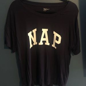 Gap body graphic T-shirt